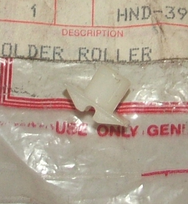 Civic 1980-81 Holder, Roller (heater controls) - NOS