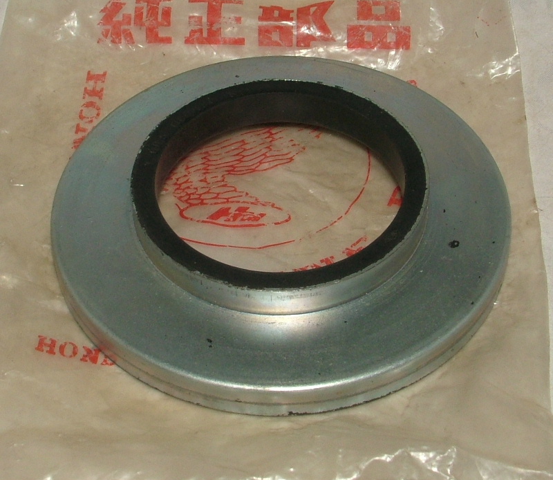 Honda S600 Diff Dust Seal B NOS