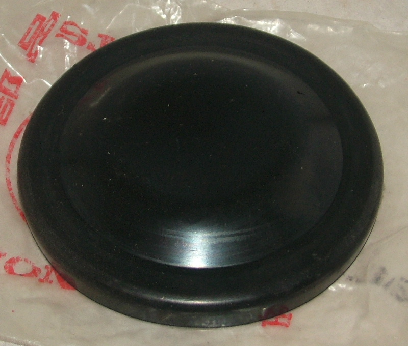 Accord 1982-85 Front Damper Cap - NOS