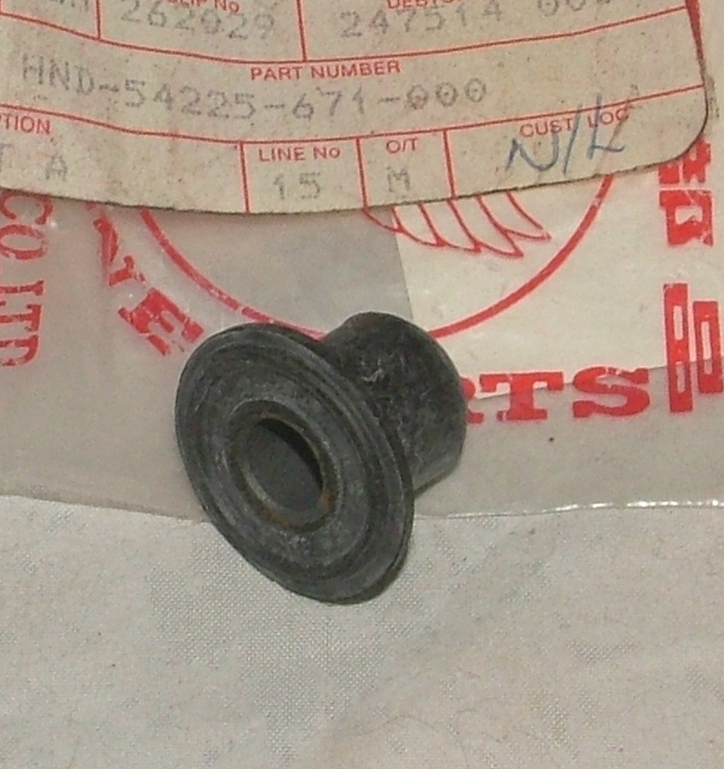 Accord 1979-81 Prelude 1979-81 Shift Rod Bush, Joint A - NOS