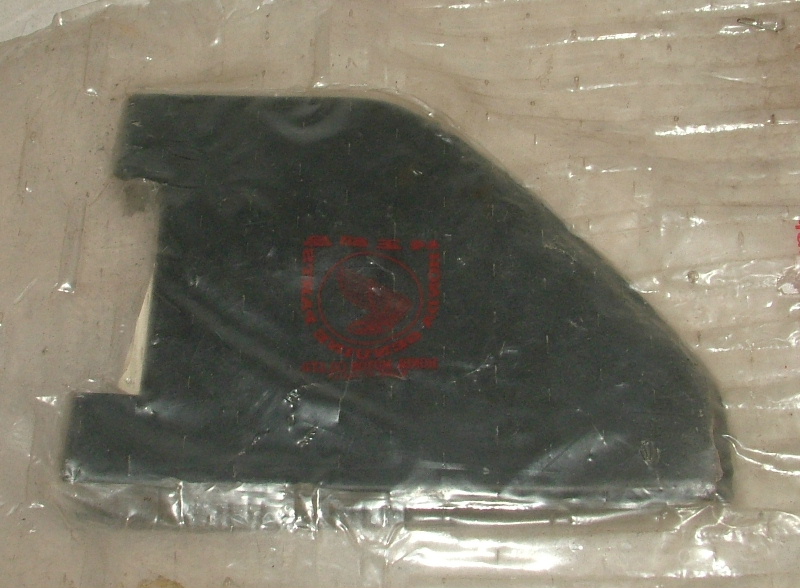 Civic 1984-85 3-door Left Tailgate Hinge Cover - NOS