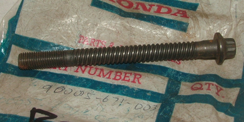 Accord 1976-83 Civic 1976-83 (1500) Prelude 1979-82 Cylinder Head Bolt 10x112 - NOS